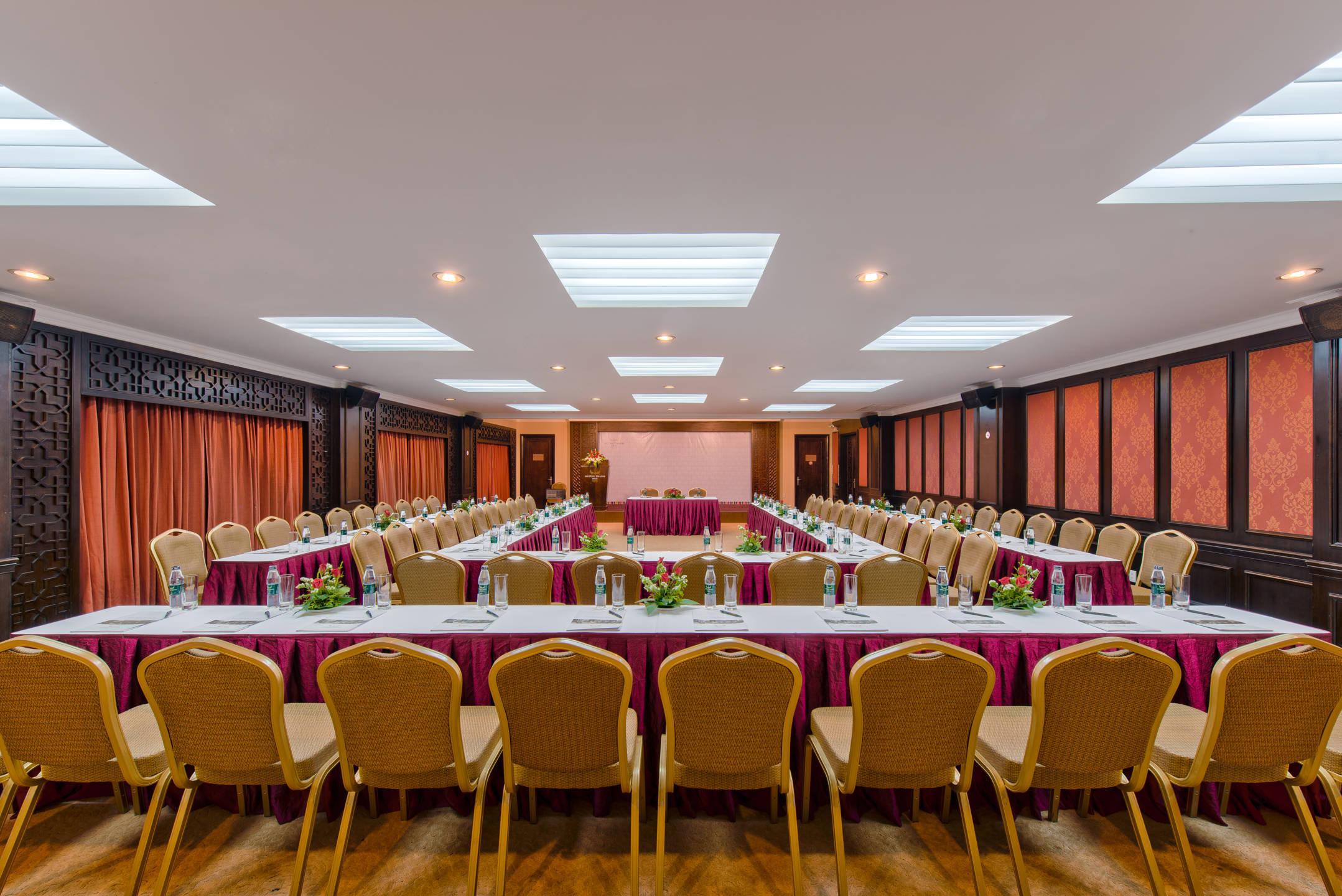 Muong Thanh Holiday Hue Hotel Экстерьер фото