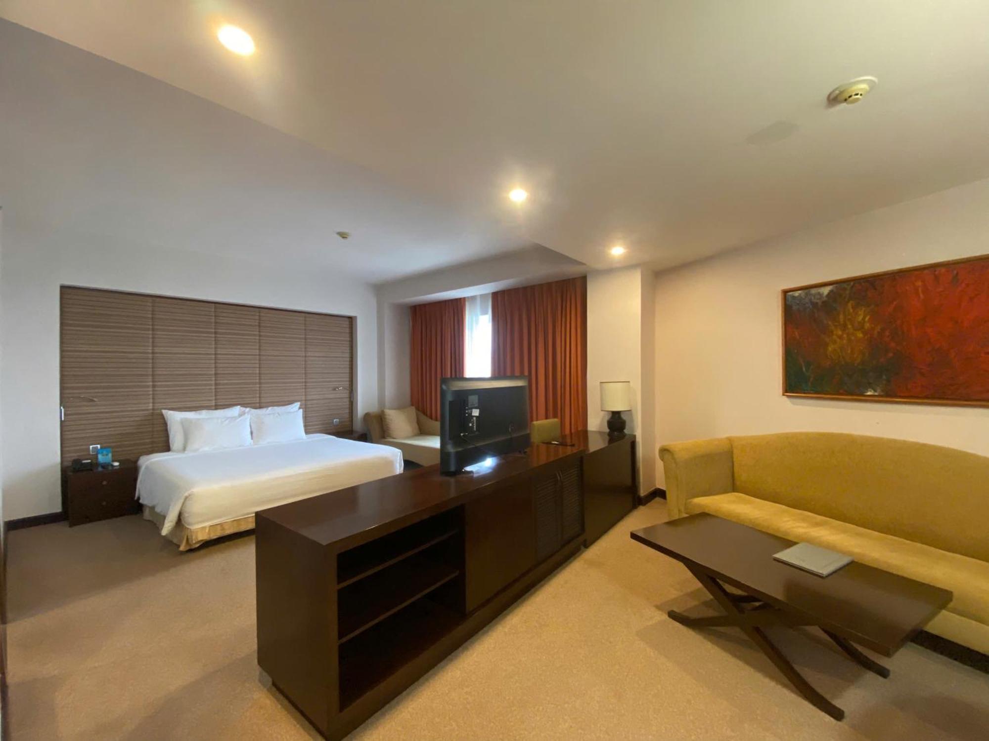 Muong Thanh Holiday Hue Hotel Номер фото