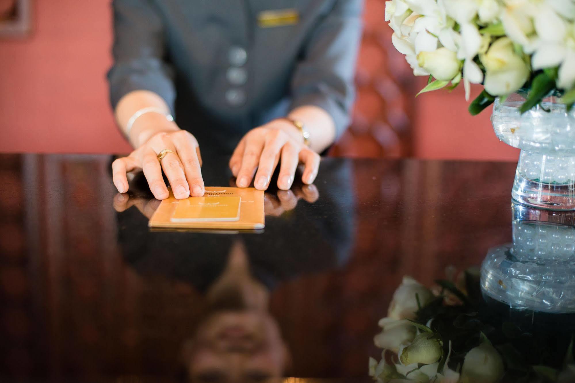 Muong Thanh Holiday Hue Hotel Экстерьер фото